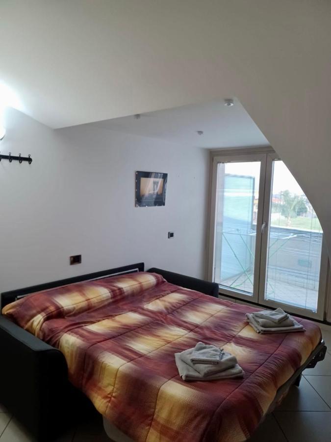 Casa Vacanza Lareggia Con Garage San Prisco المظهر الخارجي الصورة