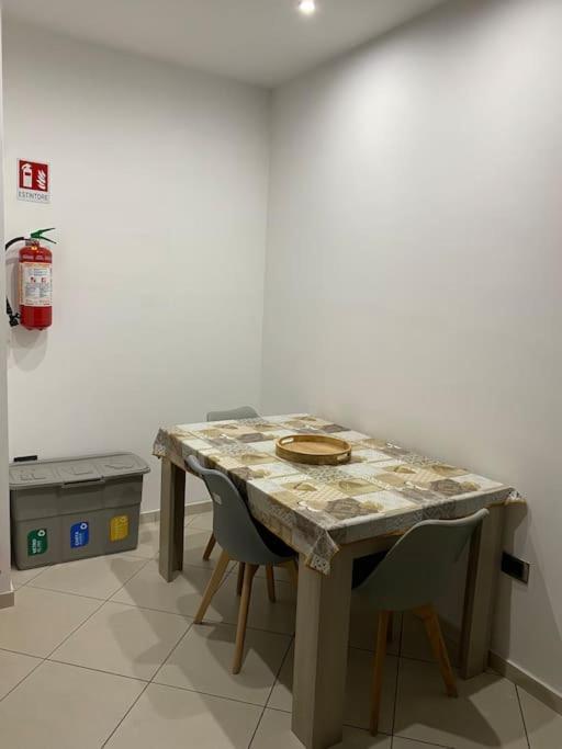 Casa Vacanza Lareggia Con Garage San Prisco المظهر الخارجي الصورة