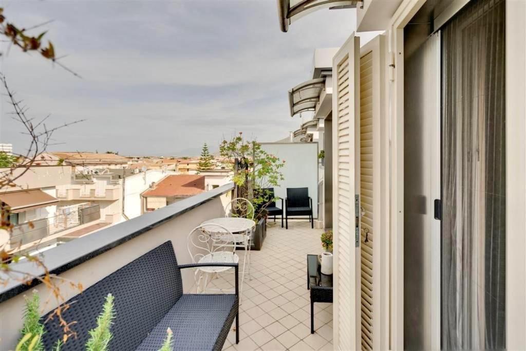 Casa Vacanza Lareggia Con Garage San Prisco المظهر الخارجي الصورة